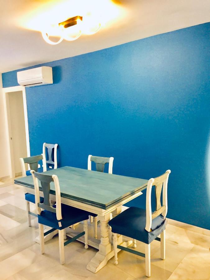La Carihuela Lux Apartment Torremolinos Eksteriør billede