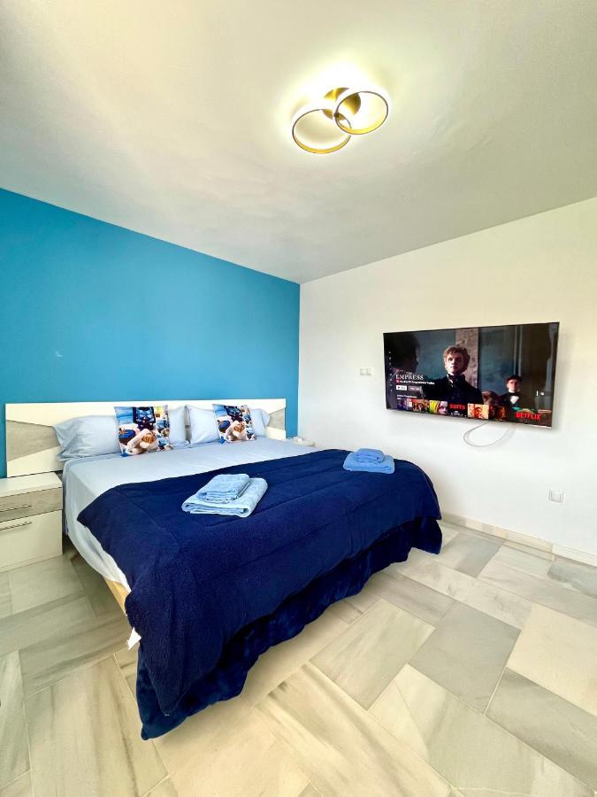 La Carihuela Lux Apartment Torremolinos Eksteriør billede