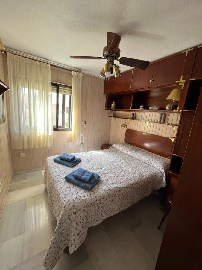 La Carihuela Lux Apartment Torremolinos Eksteriør billede